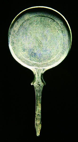 Speil med innskåret dekor (bronse) av Etruscan Etruscan