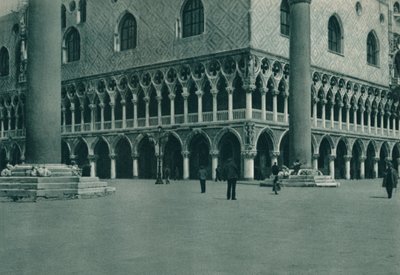 Hjørne av Dogepalasset på Piazzetta di San Marco, Venezia, Italia, 1927 av Eugen Poppel