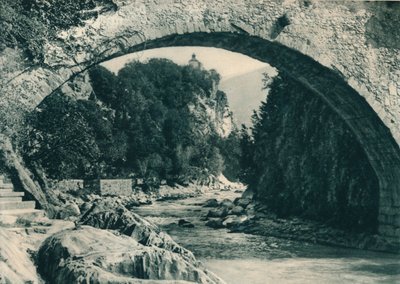 Passer-elven og slottet Zeno, Merano, Sør-Tirol, Italia, 1927 av Eugen Poppel