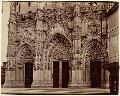 Abbeville, Saint-Vulfran av Eugène Atget