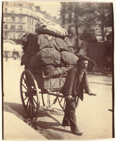 Chiffonier av Eugène Atget