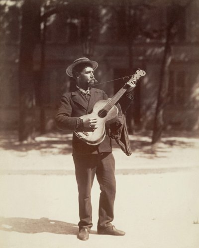 Gitarist, Paris av Eugène Atget