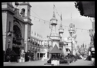 Luna Park, 1909 (nitratnegativ) av Eugene Wemlinger