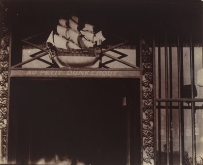 På Petit Dunkerque, 3 quai Conti av Eugène Atget
