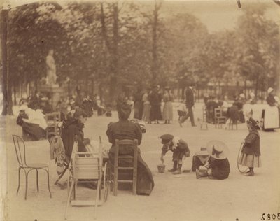 Kvinner og barn i Luxembourg -hagen av Eugène Atget