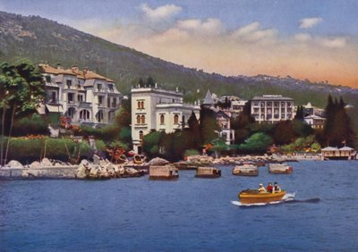 Abbazia, nå Opatija i Kroatia: Villaer sett fra havnen, Sanatorium Dr. Horvat og andre (bilde) av European Photographer