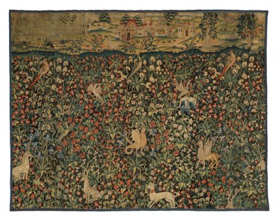 Mille fleurs billedvev fragment som viser dyr, fugler og landskap, ca. 1500 (ull) av European School