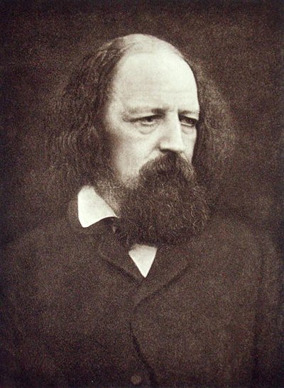 Portrett av Alfred, Lord Tennyson (1809-92), ca. 1889-91 (s/hvitt-foto) av Eveleen Myers