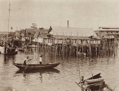 Fiskerhus på bygget på hauger over vann, Singapore (s/hv-bilde) av Ewing Galloway