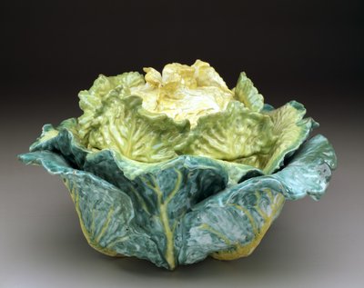 "Cabbage" terrin og deksel, ca. 1755 (tinnglasert lertøy) av Factory Sceaux