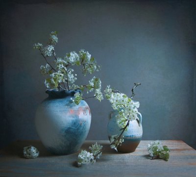 Stilleben med hvite blomster av Fangping Zhou