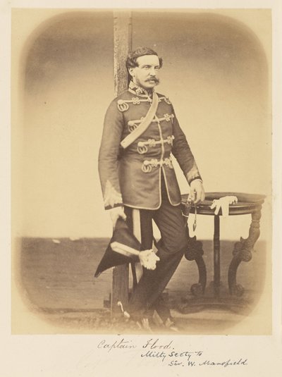 Kaptein Flood, militærsekretær for Sir W. Mansfield av Felice Beato