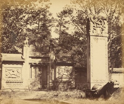 Utskåret grav til depotet nær Pekin, stedet hvor våpnene og ammunisjonen ble igjen da hæren marsjerte til Pekin, oktober 1860 av Felice Beato