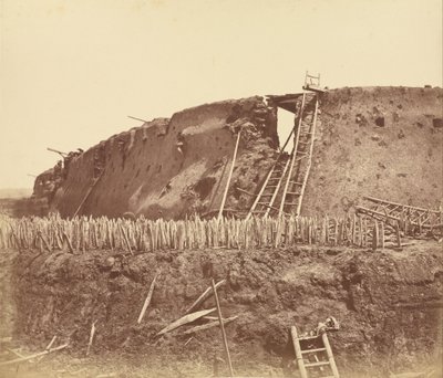 Interiør av Angle of North Fort umiddelbart etter fangst av Felice Beato