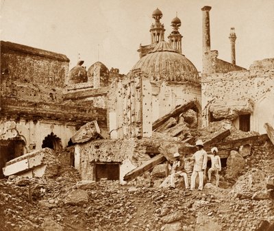 Gruven i chutteren Munzil eksploderte av fienden ved det første angrepet av general Havelock, Lucknow av Felice Beato