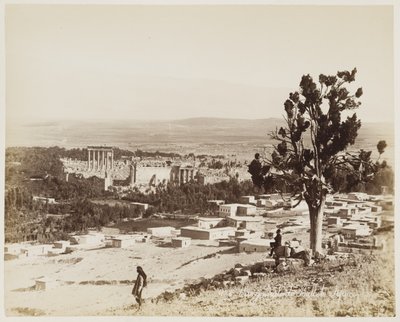 Oversikt over Baalbek, Syria #438 av Félix Bonfils