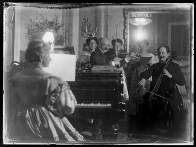 Salongmusikk av Ferdinand Schmutzer