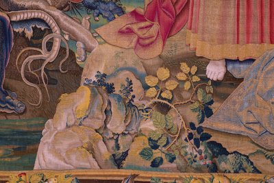 flamsk billedvev. Serien The Apocalypse: Saint Michael beseirer dragen. Atelier Willem Dermoyen, Brussel. Ca 1553-1555. Detalj. av Flemish School