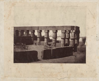 Restanten van de Luxortempel Luxor-tempelet, generelt syn på de midtre søylegangene (Theben) (tittel på objekt) Egypt (serietittel på objekt) av Félix Bonfils