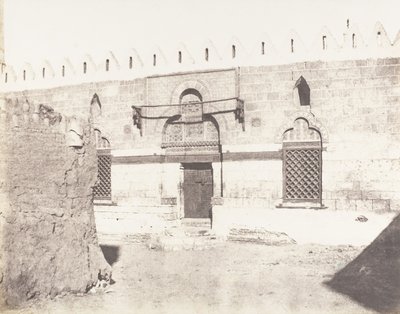 Souâdj, Mouràd-Beys grav - Inngang til moskeen, 1851-52, trykt 1853-54. av Félix Teynard