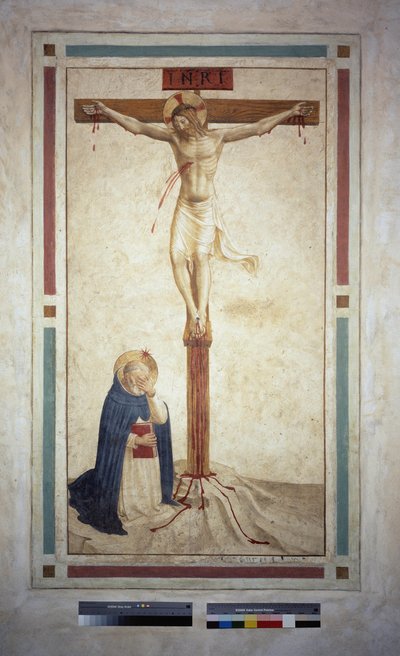 Korsfestelsen med Saint Dominic. Inskripsjon ""INRI"" på korset. Fresco av Guido di Pietro av Fra Angelico
