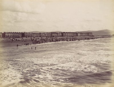 Rhyl, fra havet, 1870-tallet. av Francis Bedford
