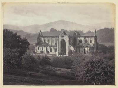 Tintern Abbey, 186094. av Francis Bedford