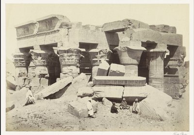 Utsikt over tempelet til Kom Ombo Kom igjen Ombo. NearView. (tittel på objekt) av Francis Frith