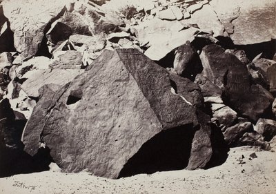 Sinaitiske inskripsjoner i Wadee El-Mukattab, 1860. av Francis Frith