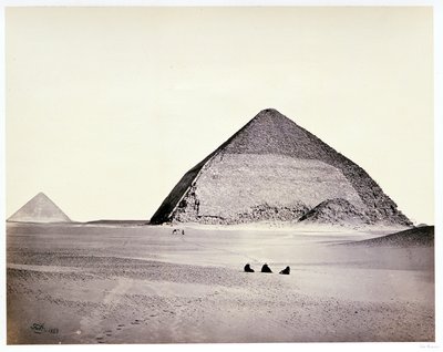 Pyramidene i Dahshoor, sett fra sørvest av Francis Frith
