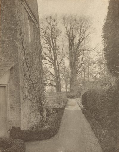 Kelmscott herregård: I hagen av Frederick H. Evans