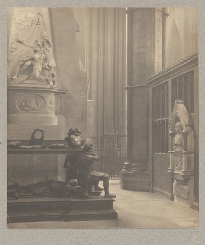 [Westminster Abbey: Nordre tverrskip, østre midtgang, De Veres og Franklins grav] av Frederick H. Evans