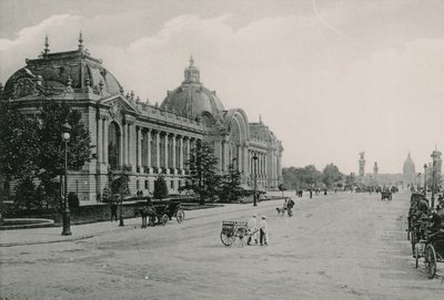 Champs-Elysees, Let Petit Palais, Champs Elysees, det lille palasset (fotogravyr) av French Photographer