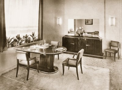 Spisestue fra Ensembles Mobiliers, pub. 1937. av French Photographer