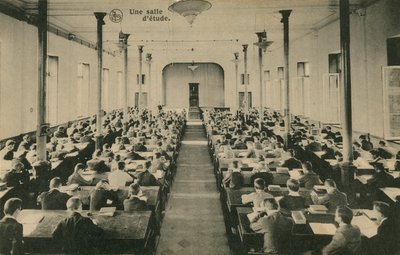 Fransk skoleklasserom. Saint-Roch, Ferrieres. Postkort sendt 25. oktober 1913. av French Photographer