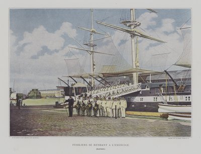 Fusiliers på vei til øvelser i Lorient, Frankrike (fargebilde) av French Photographer