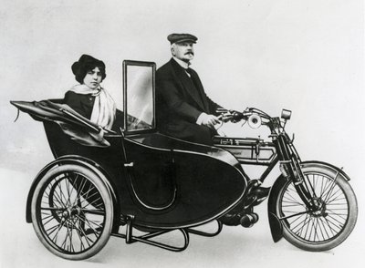 Jouve & Co. sidevogn, 1914 av French Photographer