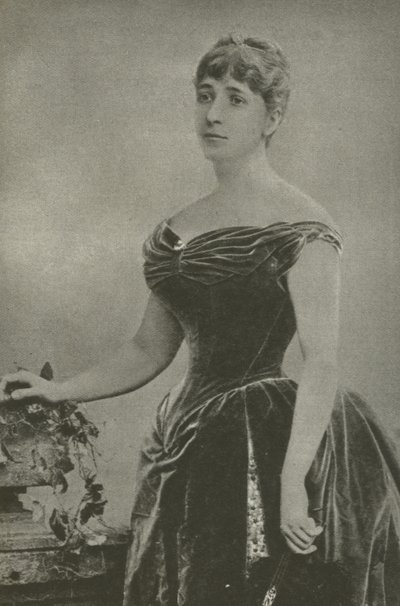 Madame Marguerite De Bonnemain, general Boulangers elskerinne (s/hvitt bilde) av French Photographer