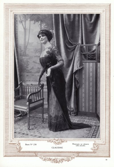 Utstillingsdukke laget av Pierre Imans (s/h-bilde) av French Photographer