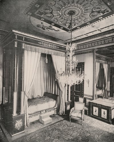 Paris: Sengen til keiserinne Josephine i den tyske ambassadebygningen (s/hvitt-bilde) av French Photographer