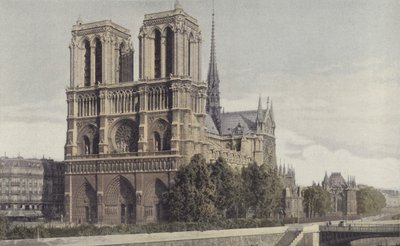 Paris, Notre-Dame-kirken, utsikt over fasaden O av French Photographer