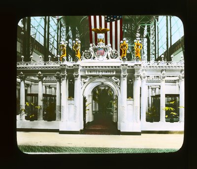 Paris-utstilling: The United States Pavilion, elektrisk seksjon, 1900 (lanternesklie) av French Photographer
