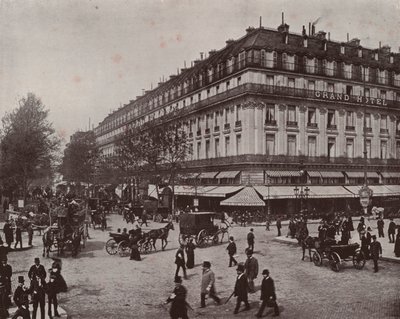 Paris: The Grand Hotel og Cafe de la Paix (s/hvitt-bilde) av French Photographer