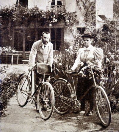 Pierre og Marie Curie i hagen deres 1895 av French Photographer