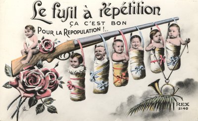 Babyer og en rifle (fargebilde) av French School