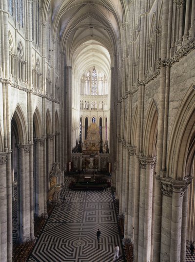 Amiens katedral: interiør (sum 80) av French School