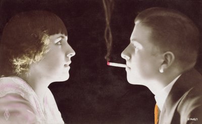 Par med en sigarett, 1917 av French School
