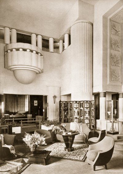 Design for Hall of Pavilion Primavera på Exposition Internationale i Paris i 1925, pub. 19 av French School