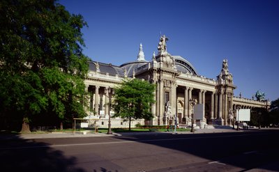 Fasade på Grand Palais, bygget av Henri Deglane (1855-1931), Albert Louvet (1860-1936) og Albert Thomas (1847-1907), 1897-1900 av French School