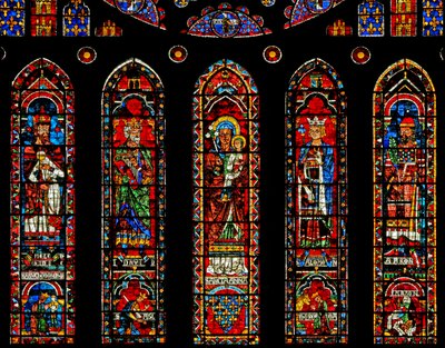Figurer under nordrosevinduet: Melkisedek, David, St. Anne, Salomo, Aron og scener (w121) av French School